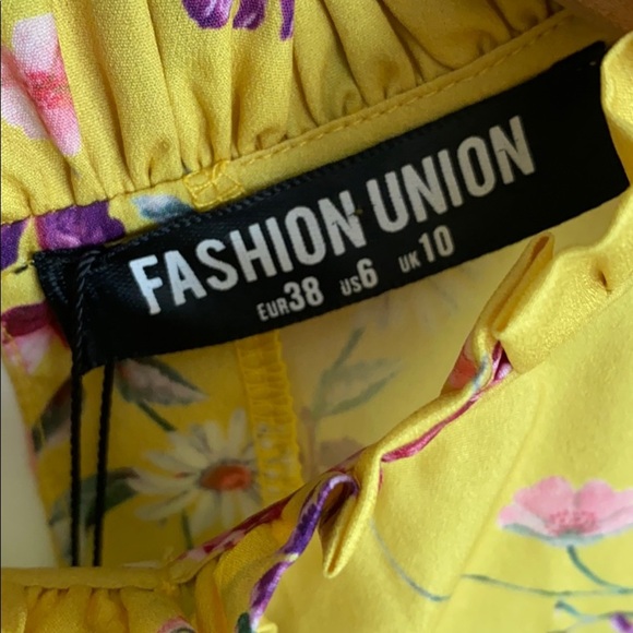 Fashion Union Floral long sleeve Top, Size 6, NWT - Picture 3 of 10